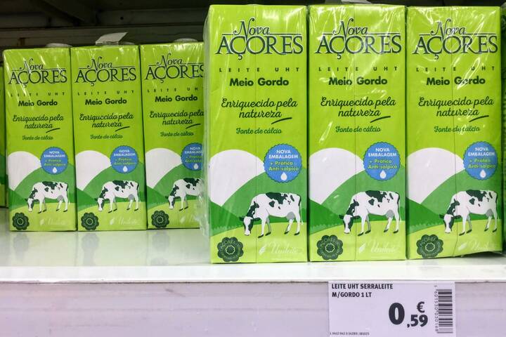Preise in Portugal für Kuhmilch und Schafskäse Milch Portugal