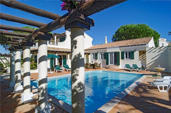 Villa Rosa Emilia in Lagos Villa Rosa Emilia Lagos
