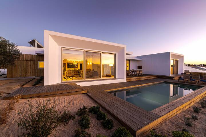 Modern oder klassisch: Beim Kauf eines Ferienhauses hast die Wahl Modernes Haus Portugal