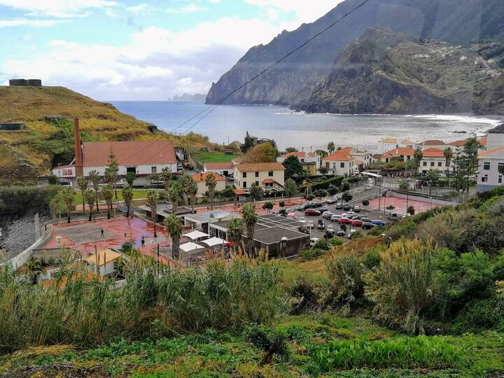 Brennerei Engenhos Porto da Cruz Madeira