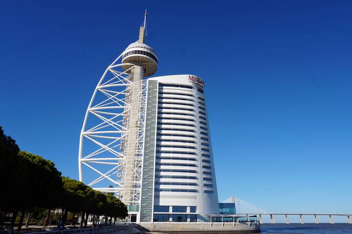 Vasco-da-Gama-Turm Lissabon